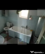 Casa de lemn cu 2 camere 