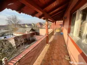 Casă D+P+E, 360 mp utili, teren 710 mp, zona Cetate 