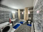 Casă D+P+E, 360 mp utili, teren 710 mp, zona Cetate 