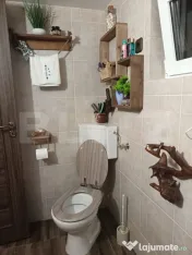 Casa 3 camere, complet renovata, 68 mp, cartierul Unirii 