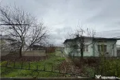 Casa batraneasca cu teren intravilan Bucecea 