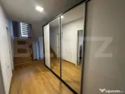Casa 4 dormitoare, 282 mp - zona Lucian Blaga 