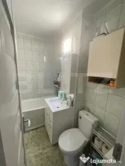 Apartament 3 camere decomandat, 68 mp, Craiovita, zona Orizo 