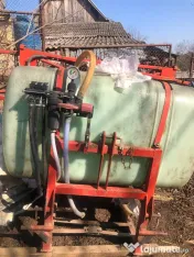 Vând pompa de ierbicidat 