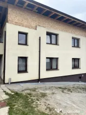 Casă și teren la stradă asfaltată în Vatra Dornei 