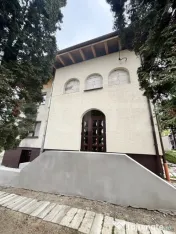 Casă și teren la stradă asfaltată în Vatra Dornei 
