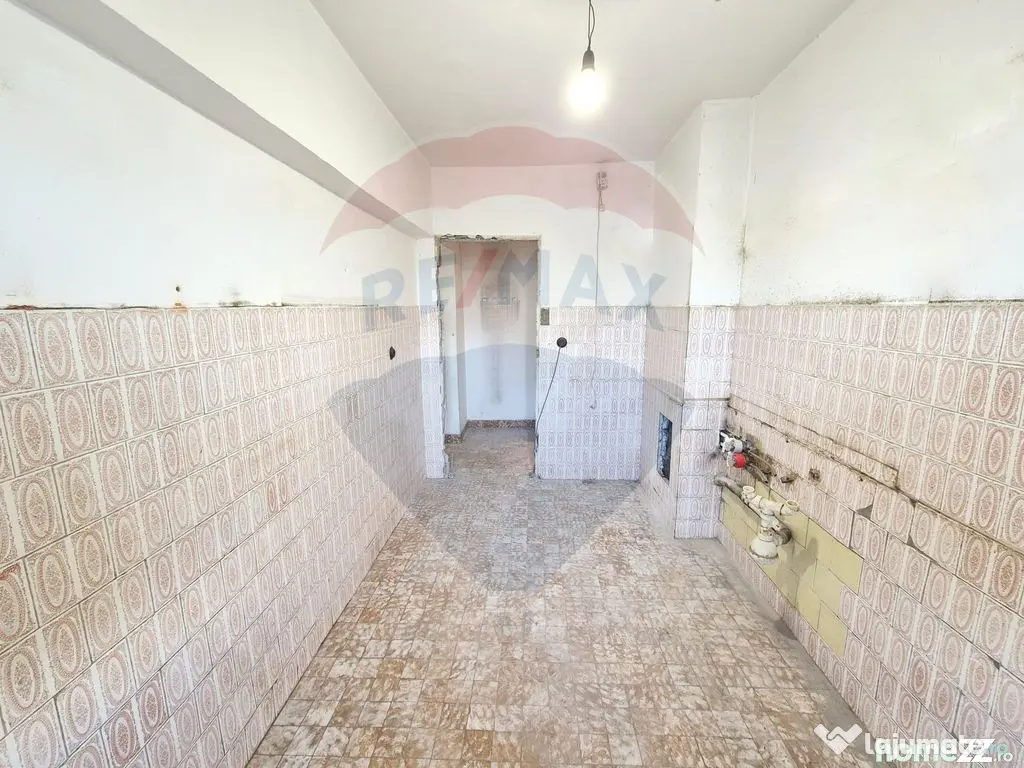 Apartament de vânzare 3 - 4 camere Zona P-ta Unirii Cons...