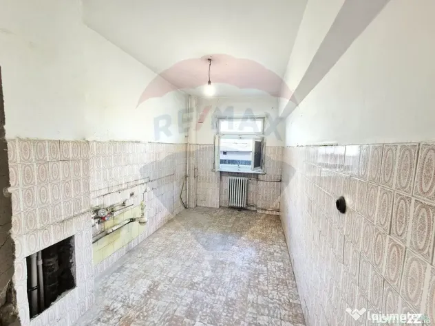 Apartament de vânzare 3 - 4 camere Zona P-ta Unirii Cons...