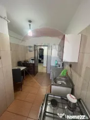 Apartament 2 camere în zona Comisariat