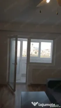 Inchiriez apartament zona Cetate in M-uri