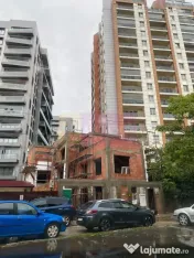 Clădire individuala 260 mp, rooftop, parcare, ideal clin... 