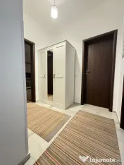Apartament 2 camere, Pacii metrou 