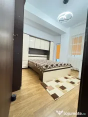 Apartament 2 camere, Pacii metrou 