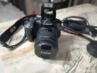 Canon EOS 250D Aparat Foto DSLR Kit cu Obiectiv EF-S 18-55mm 