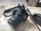 Canon EOS 250D Aparat Foto DSLR Kit cu Obiectiv EF-S 18-55mm 