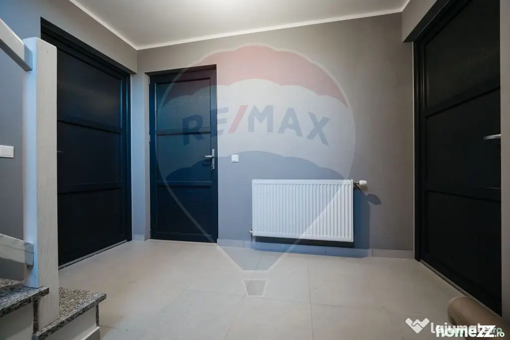 Casă / Vilă cu 4 camere de vânzare