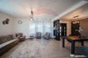 Casă / Vilă cu 4 camere de vânzare 