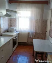 Apartament 3 Camere, Etaj 2/4(Ultracentral), Strada Popa Sap 