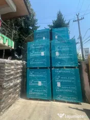 Casă / Vilă cu 11 camere de vânzare 