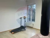 Casă / Vilă cu 11 camere de vânzare 