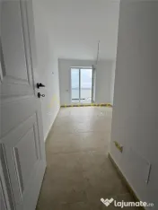 Apartament 2 camere decomandat • Terasa 26 mp • Zona ... 
