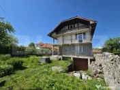 Casa cu suprafata de 395mp Com. Arcani sat Sanatesti 