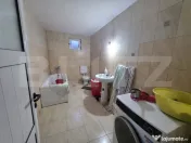 Casa cu suprafata de 395mp Com. Arcani sat Sanatesti 