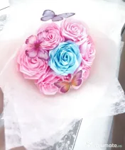 Trandafiri satin 