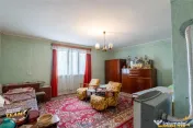 Casa in inima statiunii Covasna, cu gradina, vie si pomi fru 