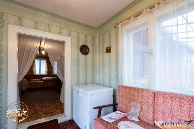 Casa in inima statiunii Covasna, cu gradina, vie si pomi fru