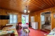 Casa in inima statiunii Covasna, cu gradina, vie si pomi fru 