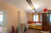 Casa in inima statiunii Covasna, cu gradina, vie si pomi fru 