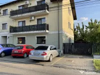 Proprietar - Inchiriez apartament cu 2 camere, curte + loc de parcare-Dumbravita 