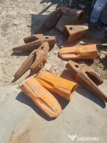 Dinti/portdinti si bolturi cupa excavator