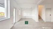 Jumătate de duplex nou cu 4 camere in Vladimirescu 