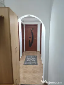Pf. închiriez apartament 2 camere central
