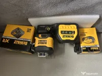 Laser DeWALT 3x360 Verde DCLE34030 NOU + Baterii XR 5Ah + Încărcător 