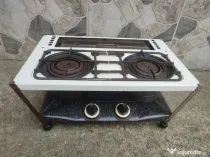 Mașină de gătit românească