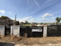 Teren 2000 mp cu hală pe el, toate utilitățile la front,