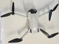 Vand dji mini 3 cu geanta si accesorii 