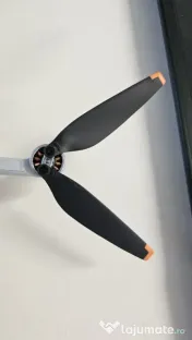 Vand dji mini 3 cu geanta si accesorii 