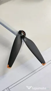 Vand dji mini 3 cu geanta si accesorii 