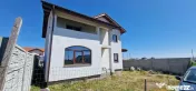 Vila P+1, zona linistita, pentru doua famili. 