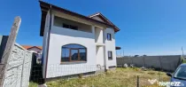 Vila P+1, zona linistita, pentru doua famili.