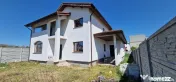 Vila P+1, zona linistita, pentru doua famili. 