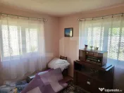 Casă în Găești, 3 dormitoare, teren 2000 mp 69000Euro 