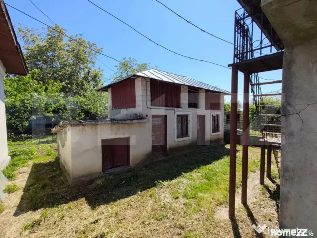 Casă în Găești, 3 dormitoare, teren 2000 mp 62000Euro