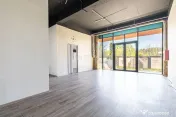 Spatiu comercial Qualis II 