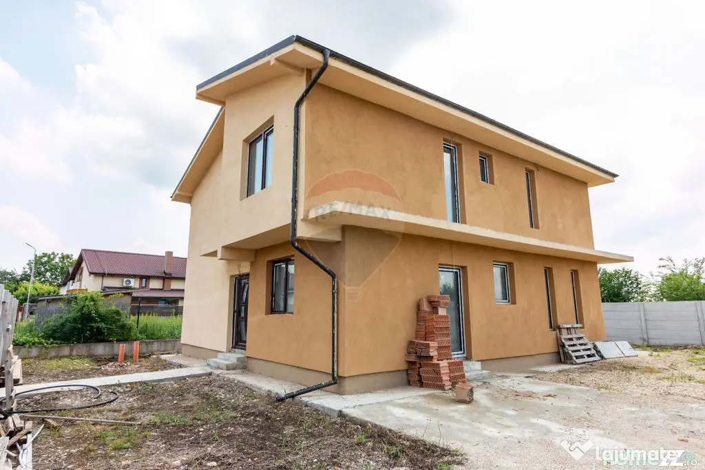 Casă nouă de vanzare cu 6 camere | Balotești | Proximi...