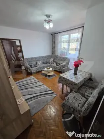 Apartament de vânzare 2 camere, 38 mp - Simleul Silvaniei